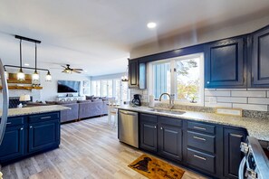 Fridge, microwave, oven, stovetop - Dog-friendly lakefront home with hot tub, dock, kayaks, & game room (Huddleston)