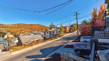 Studio (4 Bedrooms) | Utsikt fra rommet