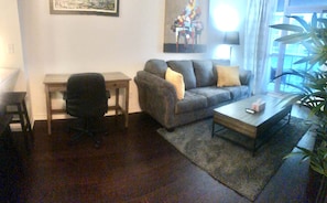 TV
