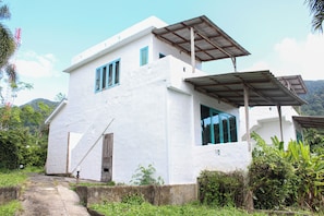 Premier Double Room | Free WiFi, bed sheets - Capital O 75411 Navagio​ Boutique​ Koh​ Chang (Prachuap Khiri Khan)