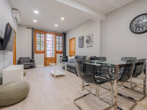 Interior - Avenida Gaudi Barcelona (Barcelona)