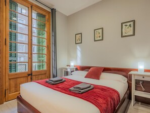 3 Schlafzimmer, Bügeleisen/Bügelbrett, Internetzugang, Bettwäsche