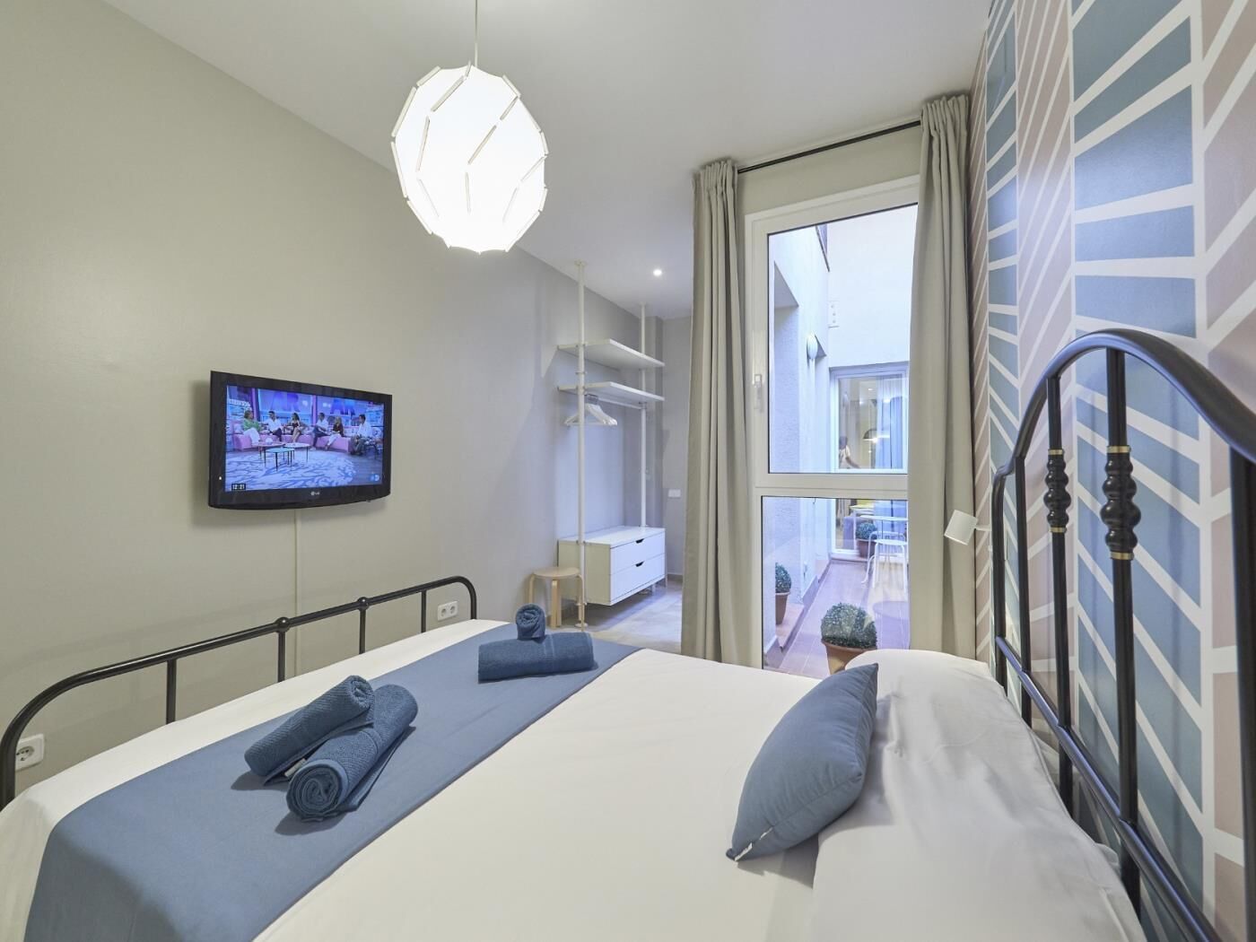 2 Schlafzimmer, Bügeleisen/Bügelbrett, Internetzugang, Bettwäsche