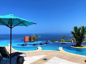 An infinity pool, a rooftop pool