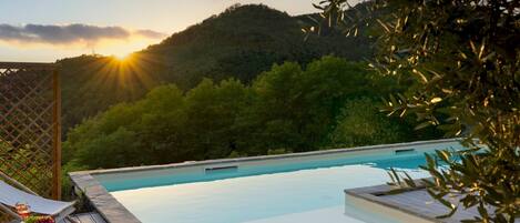 2 عدّة غرف نوم