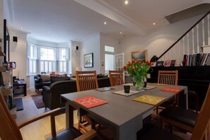 Dining - Beautiful family/group house in Parsons Green, London SW6 (London)