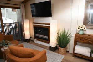 Televisión, chimenea