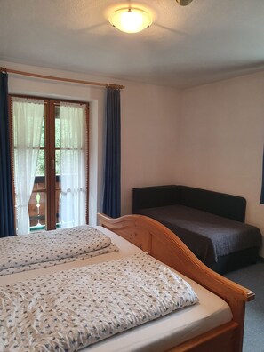 1 غرفة نوم وملاءات أسرّة