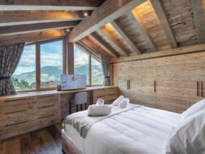 6 soverom, wi-fi (inkludert) og sengetøy