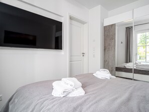 2 bedrooms, desk, iron/ironing board, free WiFi - Obergeschoss-wohnung Dünen-residenz 15 im Ostseebad Wustrow (Ostseebad Wustrow)