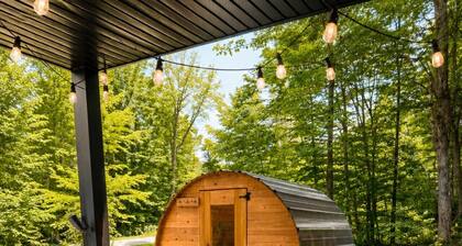 New Family Cottage Tremblant-4 Bdrs w/ Hot Tub