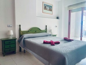 1 bedroom, iron/ironing board, travel cot, free WiFi