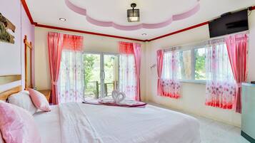 Kamar Double Superior | Meja kerja, Wi-Fi gratis, dan seprai linen