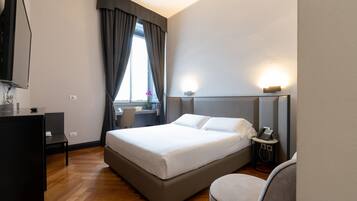 1 quarto, edredons de pluma, frigobar (abastecido com itens grátis)