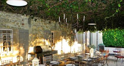 Holiday home with airconditioning, heated pool, peaceful countryside setting