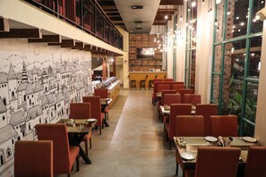 Restaurant - Rosetum Anjuna (Anjuna)