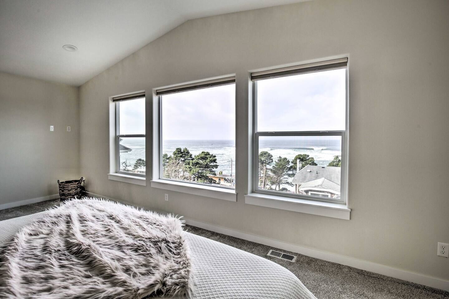 3 bedrooms, desk, laptop workspace, free WiFi