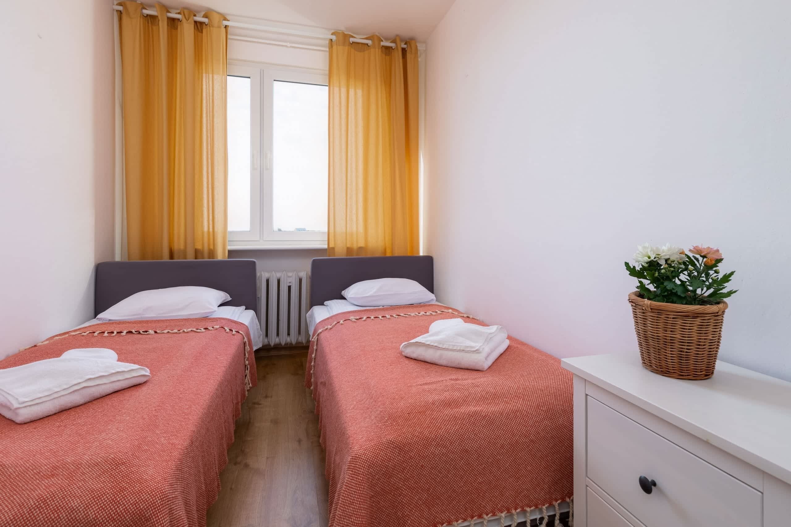 2 chambres, fer et planche à repasser, Wi-Fi, literie fournie