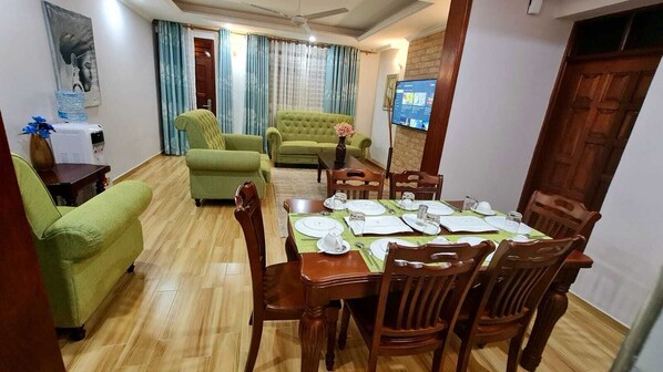 Dining - Executive, modern fully furnished 2-Bedroom and Penthouse Apartment (Mtwapa)