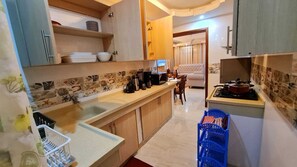 Private kitchen - Executive, modern fully furnished 2-Bedroom and Penthouse Apartment (Mtwapa)