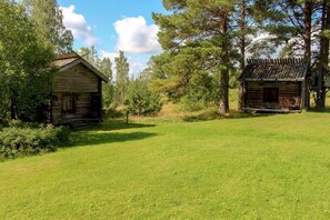 Cottage | Property grounds - Beautiful 4-5 Persons Cottage in Alvdalen (Alvdalen)