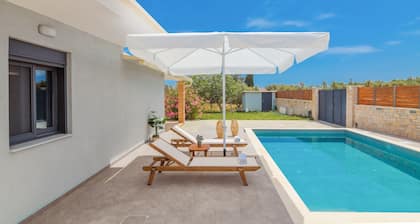 Allegra Villa - 2 Bedroom Villa with Private Pool