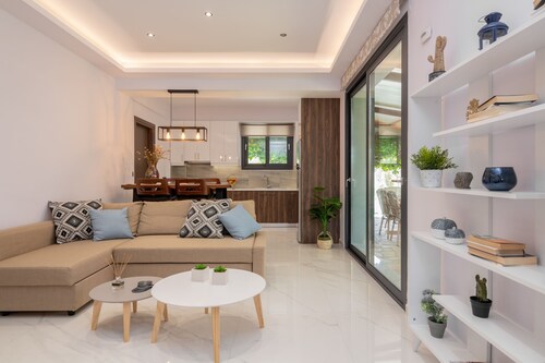 Allegra Villa - 2 Bedroom Villa with Private Pool