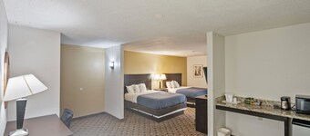 Coratel Plus Luxury 2 Queen Bed Suite with Sofa Non-Smoking Oversized