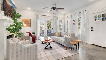 TV, fireplace, offices