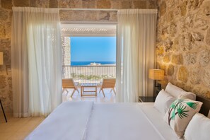 Dobbeltrom – standard | Minibar, blendingsgardiner og strykejern/-brett