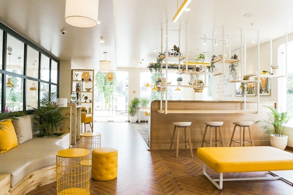 Sala de estar en el lobby