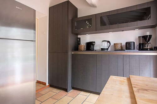 Vacation Home 'La Maison et Son Jardin Clos' with Private Terrace & Wi-Fi