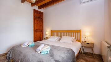 3 habitaciones, tabla de planchar con plancha y wifi gratis