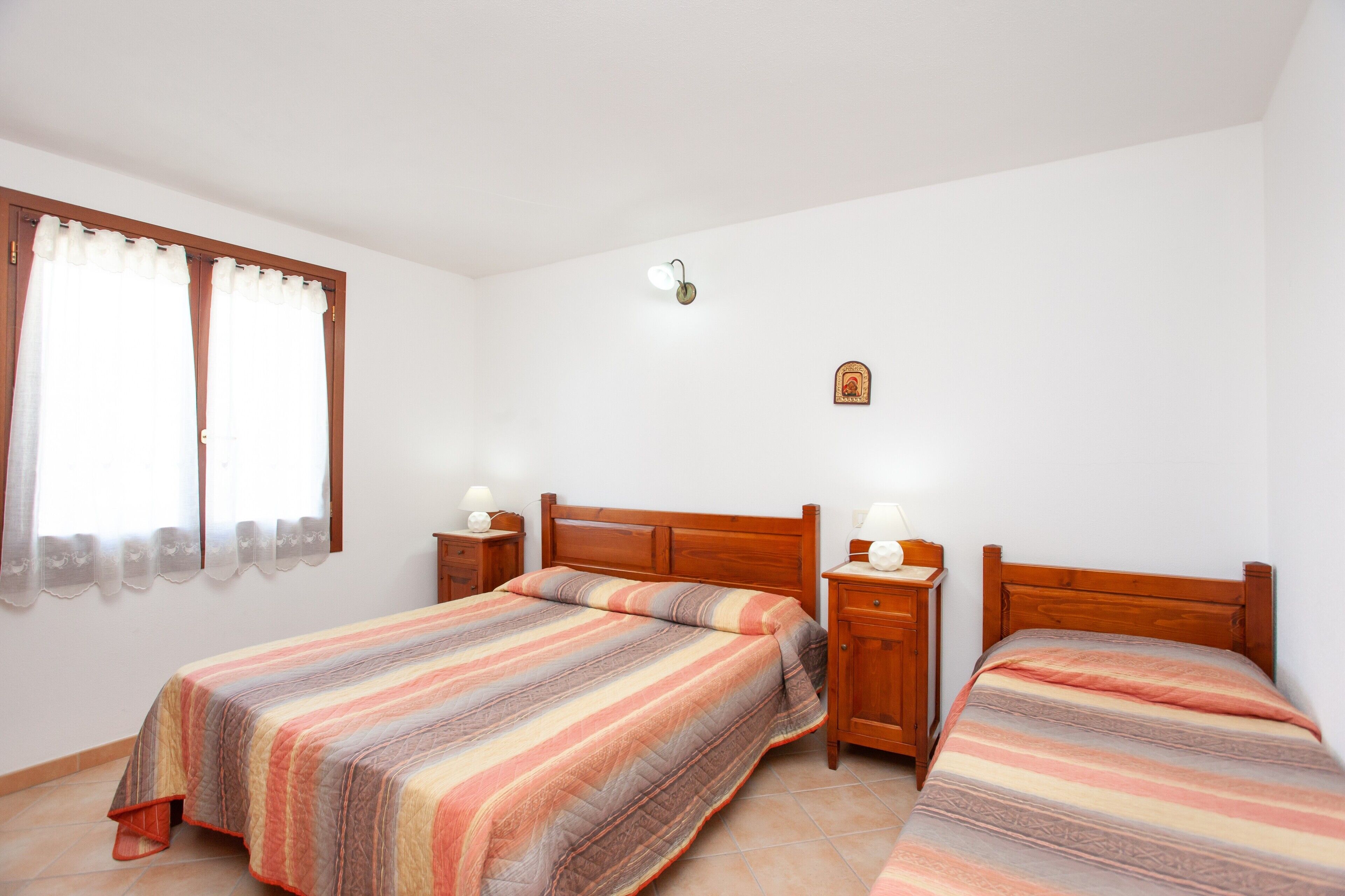 2 camere, ferro/asse da stiro, Wi-Fi gratuito, lenzuola