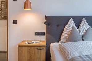 1 bedroom, free WiFi, bed sheets, wheelchair access