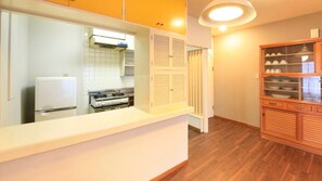 Fridge, stovetop, cookware/dishes/utensils