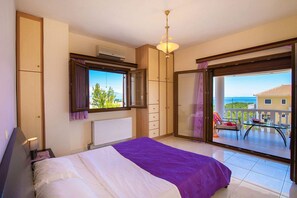 4 bedrooms, iron/ironing board, free WiFi, bed sheets - Villa 'Athina - Zanthe View' with Sea View, Private Pool & Wi-Fi (?????T?S)