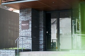 Exterior detail - Standard Twin with Counter / Kitakyushu Fukuoka (Kitakyushu)