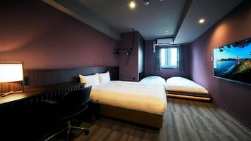 1 bedroom, desk, free WiFi, bed sheets