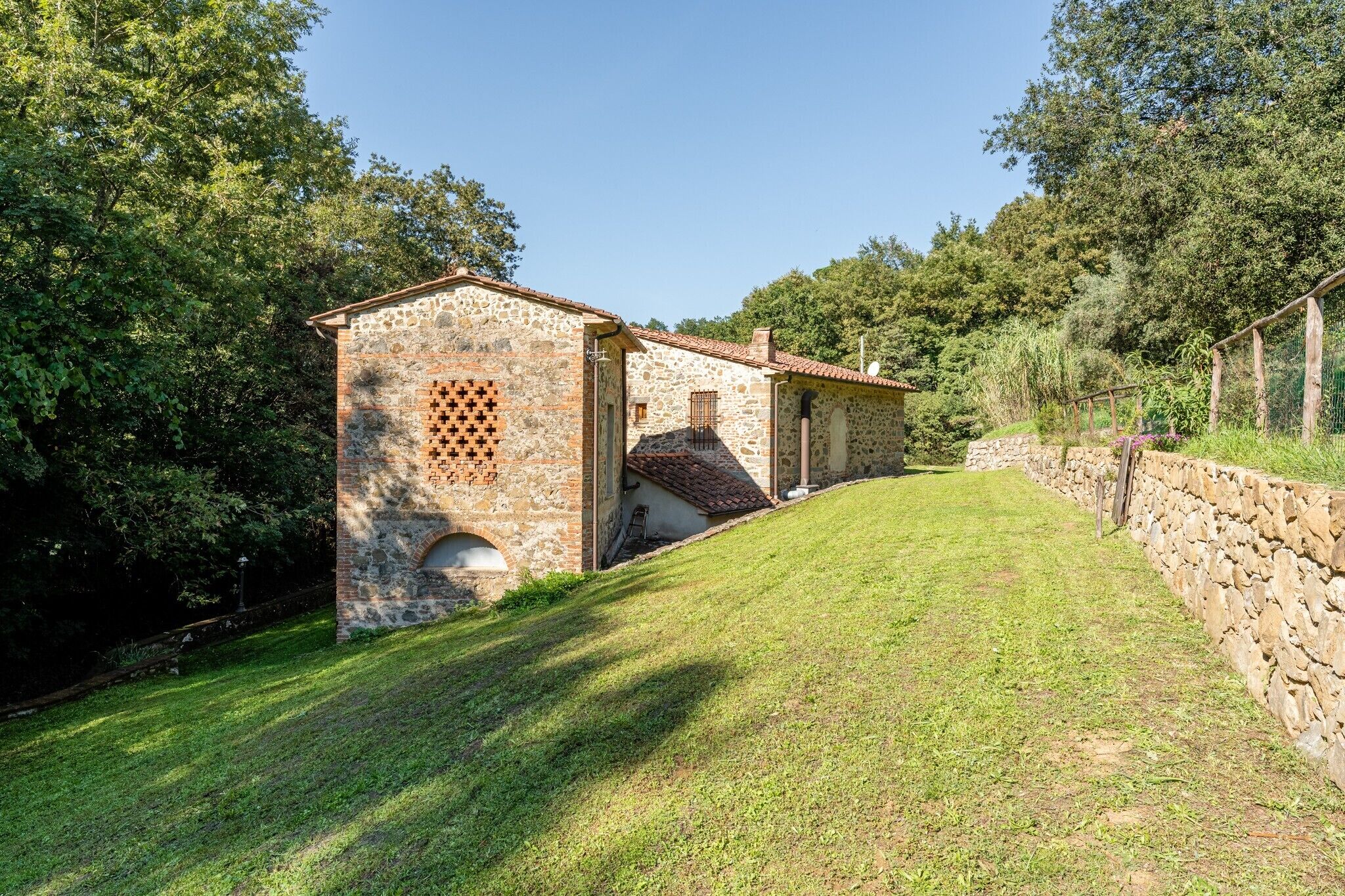 Enceinte de l’hébergement