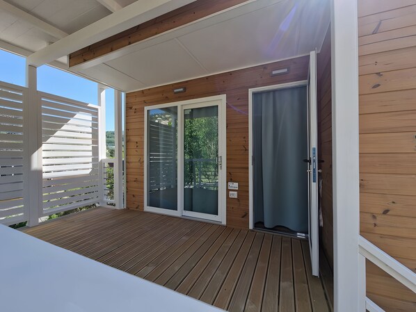 Terrace/patio - 'Mobile Home Charme 176 with Pool, Private Terrace & Wi-Fi (Pietra Ligure)