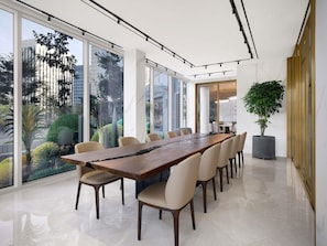 Breakfast, lunch and dinner served  - Hotel Naru Seoul - MGallery Collection (Seoul)