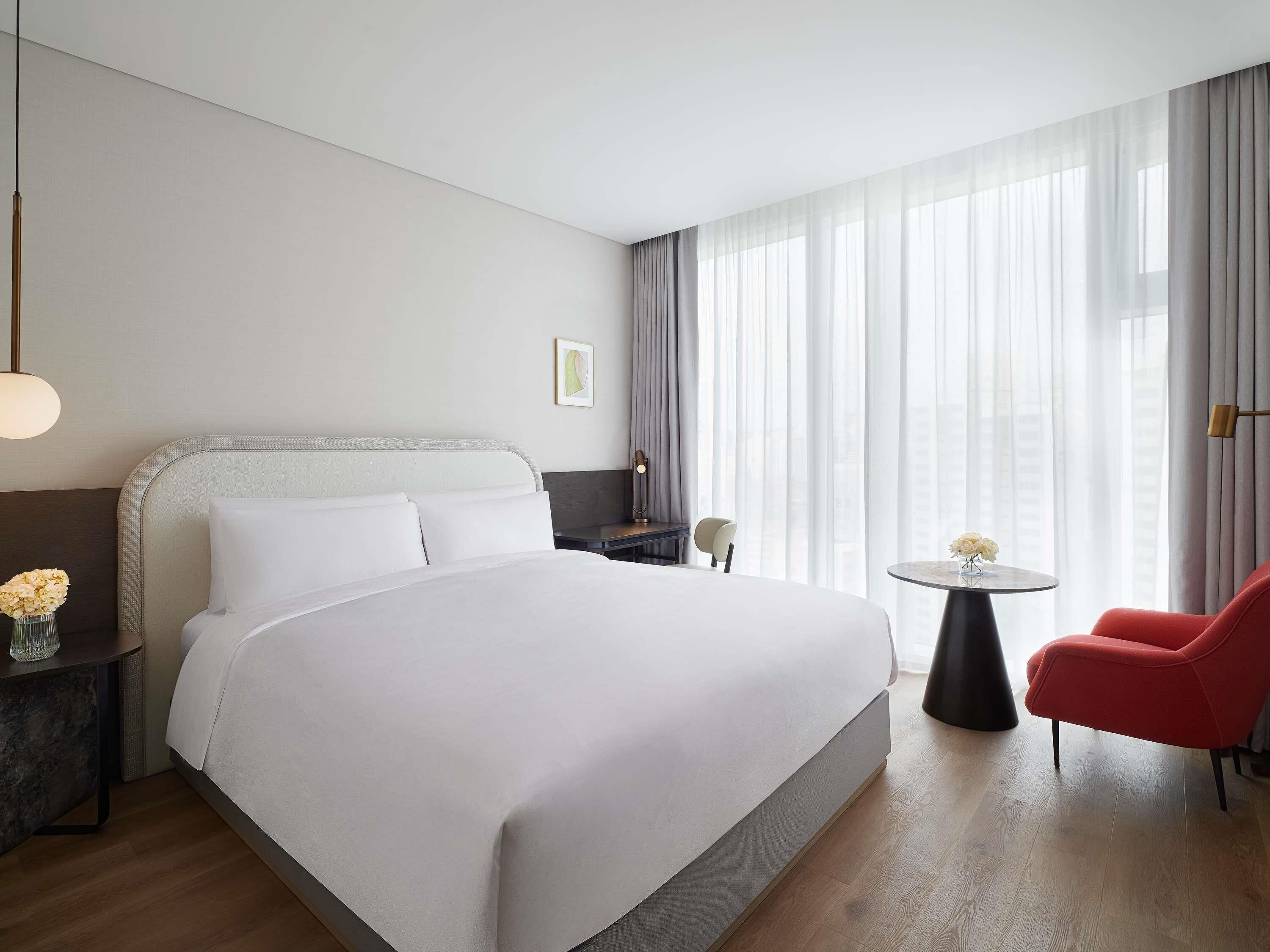 Superior Room, 1 King Bed, City View | Premium bedding, down duvets, minibar, in-room safe