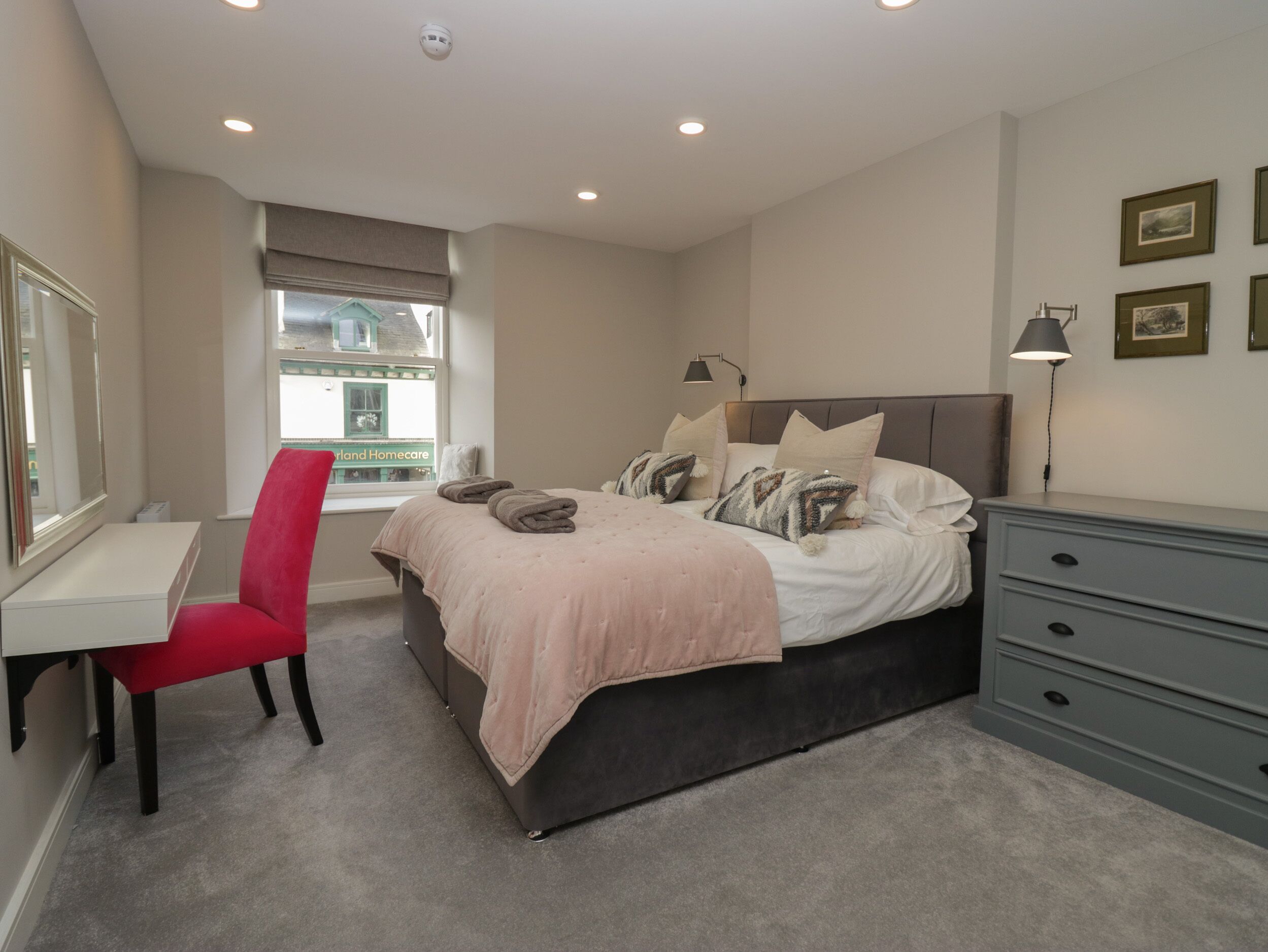 Cottage | 2 bedrooms, individually decorated, individually furnished, free WiFi