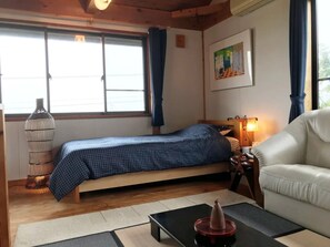 1 bedroom, desk, iron/ironing board, free WiFi