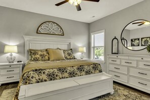 3 Schlafzimmer, Bügeleisen/Bügelbrett, Reisekinderbett, kostenloses WLAN