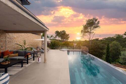 Sublime villa-piscine-sauna-salle de sport à 20 min de Montpellier et des plages