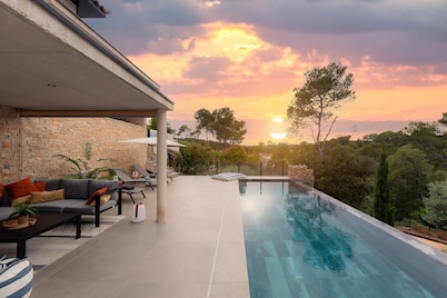 Superb villa-infinity pool-sauna-gym - 20min from Montpellier and beaches
