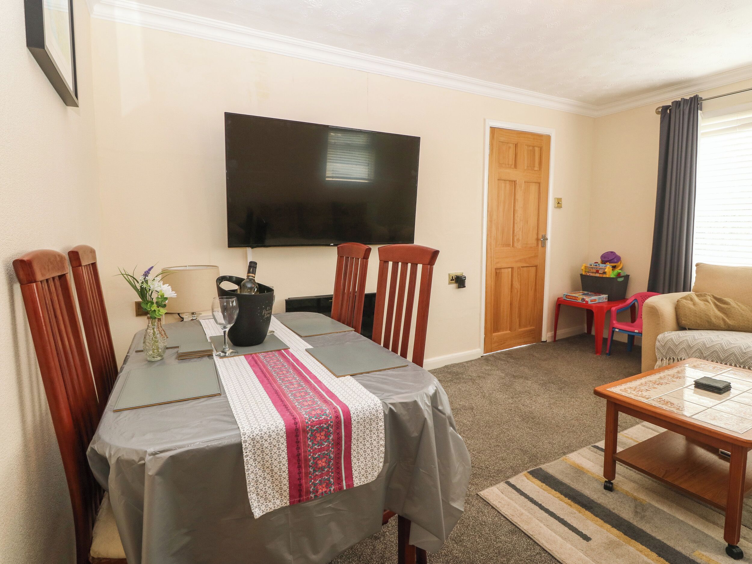 Cottage | 3 camere, con stile personalizzato, con arredamento individuale