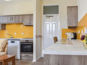 Dishwasher - 2 bedroom accommodation in Commondale, near Whitby (Commondale, near Whitby)